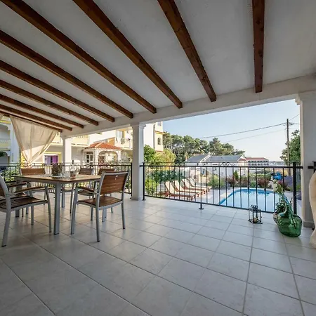 Villa Bella Banjol Exterior photo