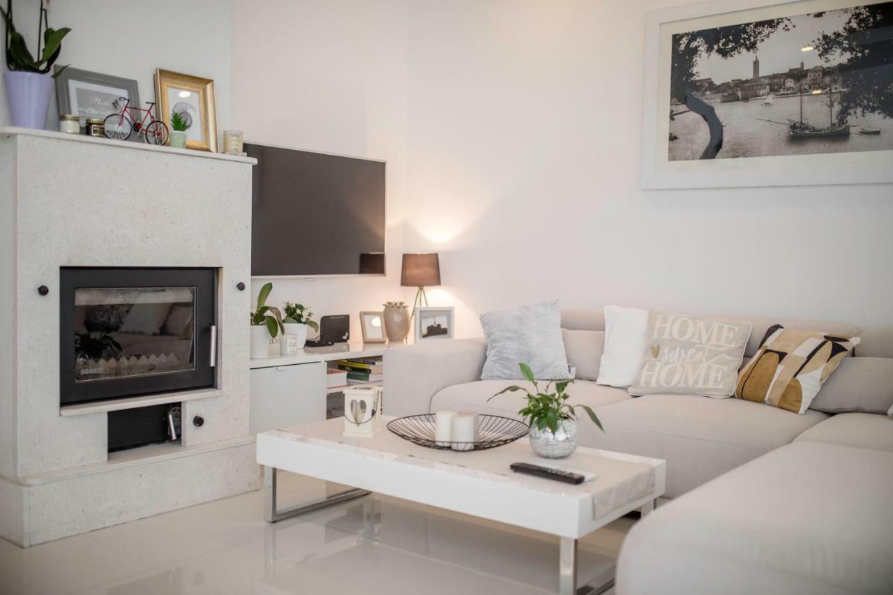 Bella Villa Banjol